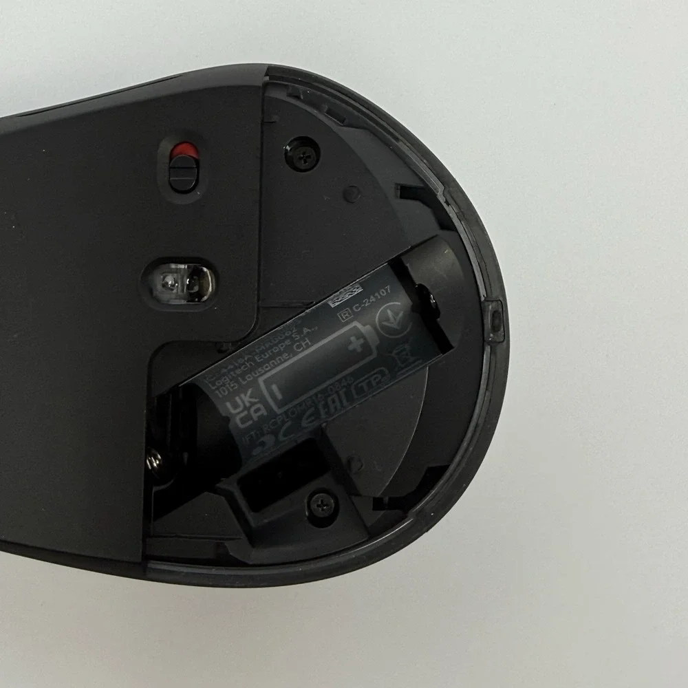 Logitech M720 Triathlon Wireless Mouse Bluetooth Only No Dongle Tested Working